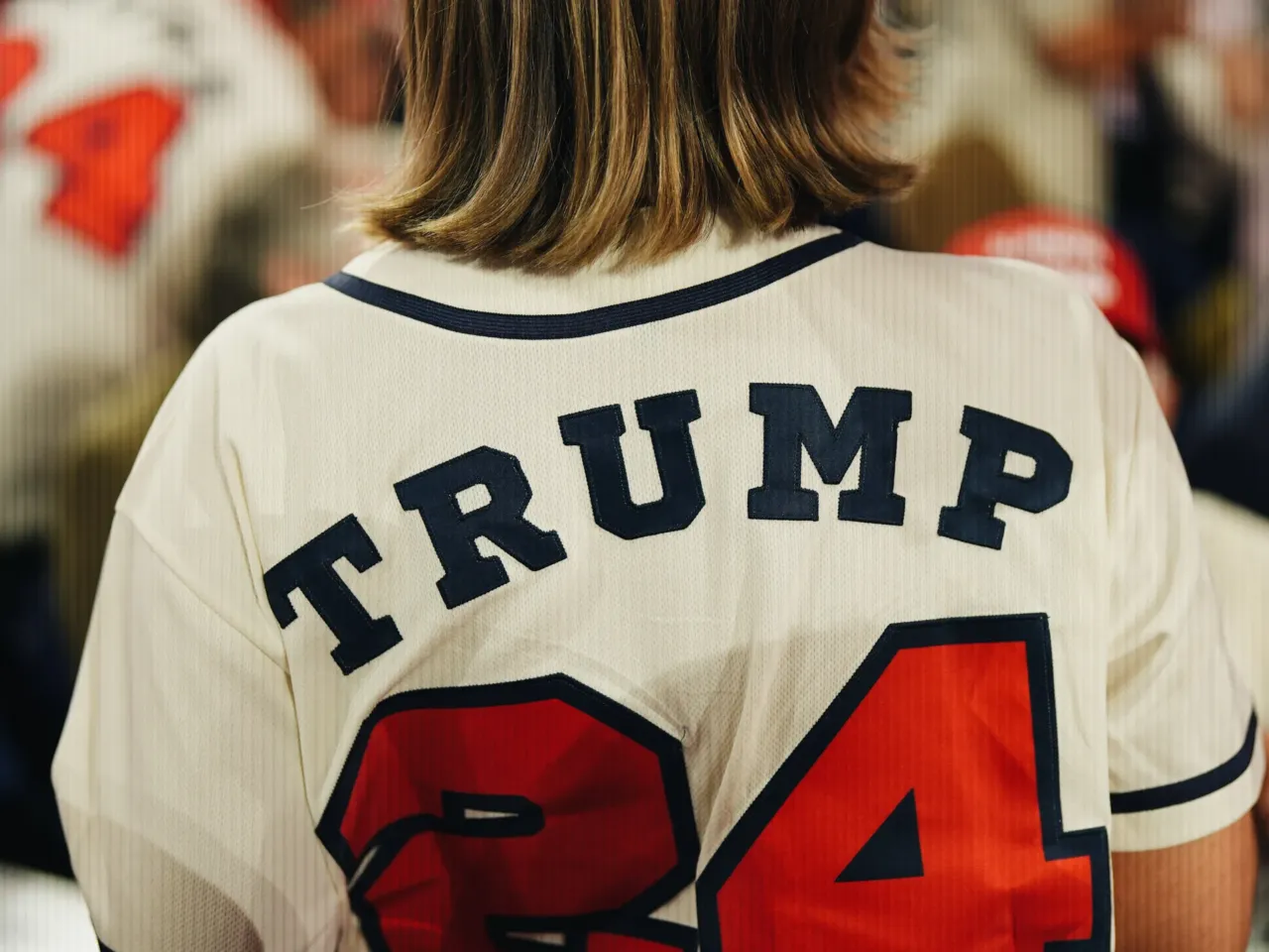 Fashion meets politics on the RNC's red carpet 9 Rachel Wallace, delegate from Munford, Ala., shows us the back of her jersey on the third day of the Republican National Convention.