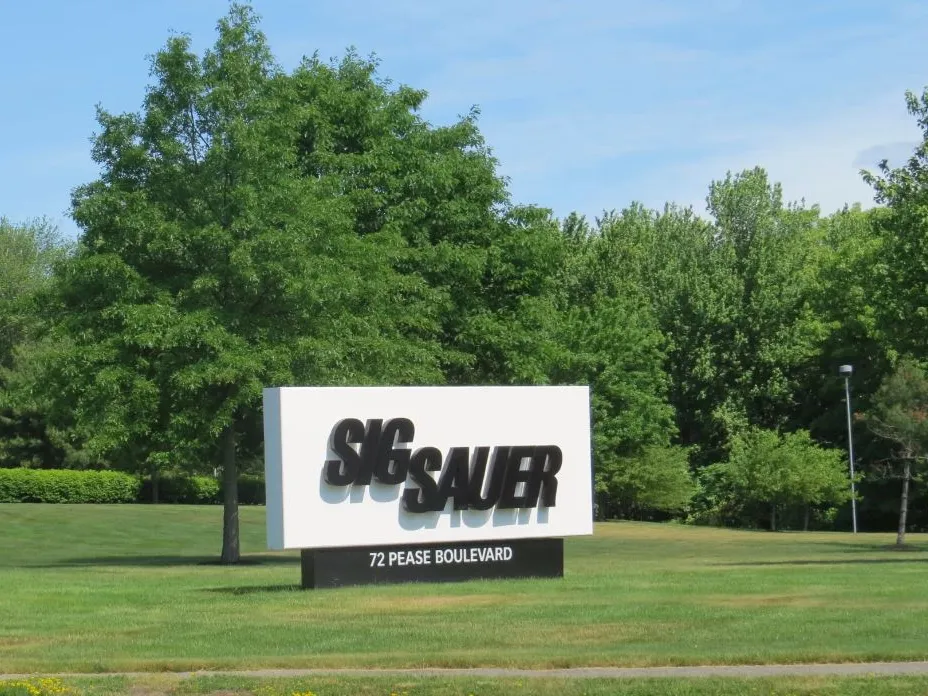 Sig Sauer guns hanging on soldiers' hips may be firing without trigger pull 3 Sig Sauer is headquartered in Newington, NH
