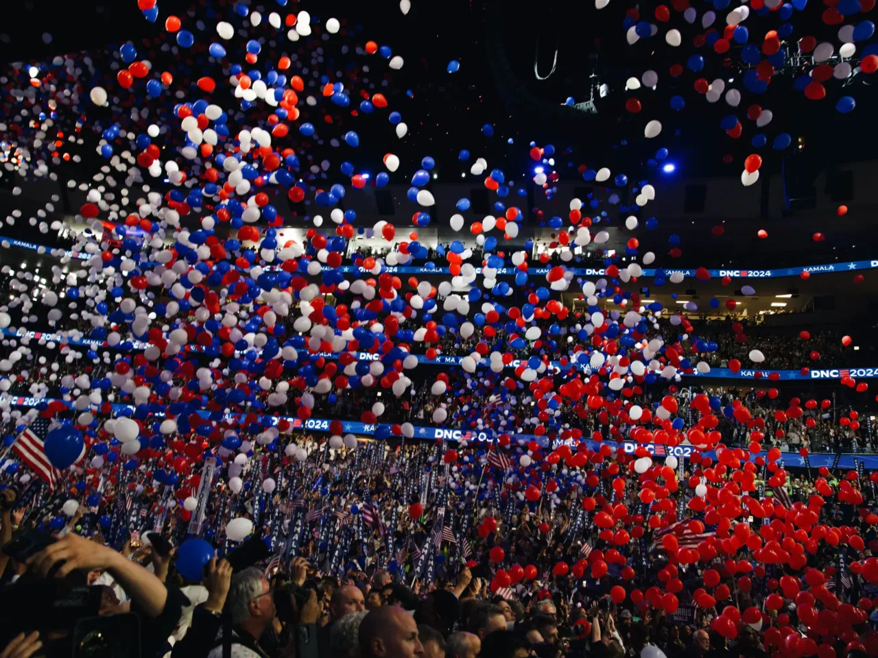 What we saw at the DNC in Chicago 17 Balloons fall in celebration of Kamala Harris officially accepting the presidential nomination.