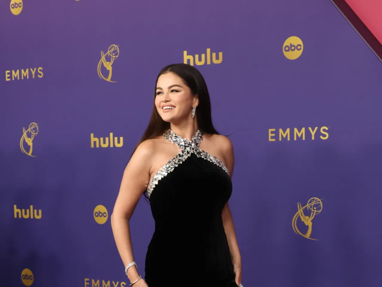 Check out the fashion as stars arrive at the 2024 Emmys red carpet 7 Selena Gomez