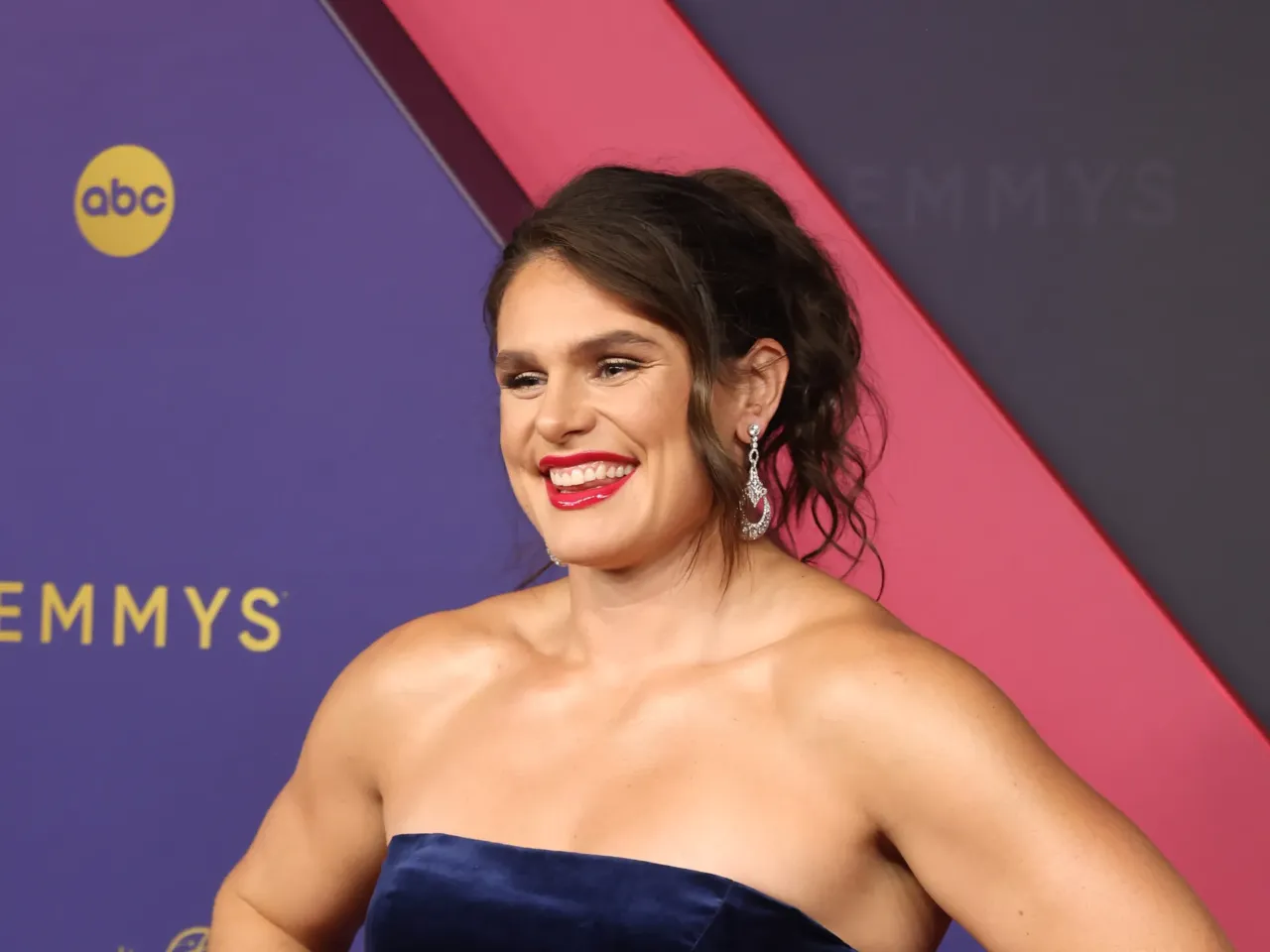 Check out the fashion as stars arrive at the 2024 Emmys red carpet 58 Ilona Maher