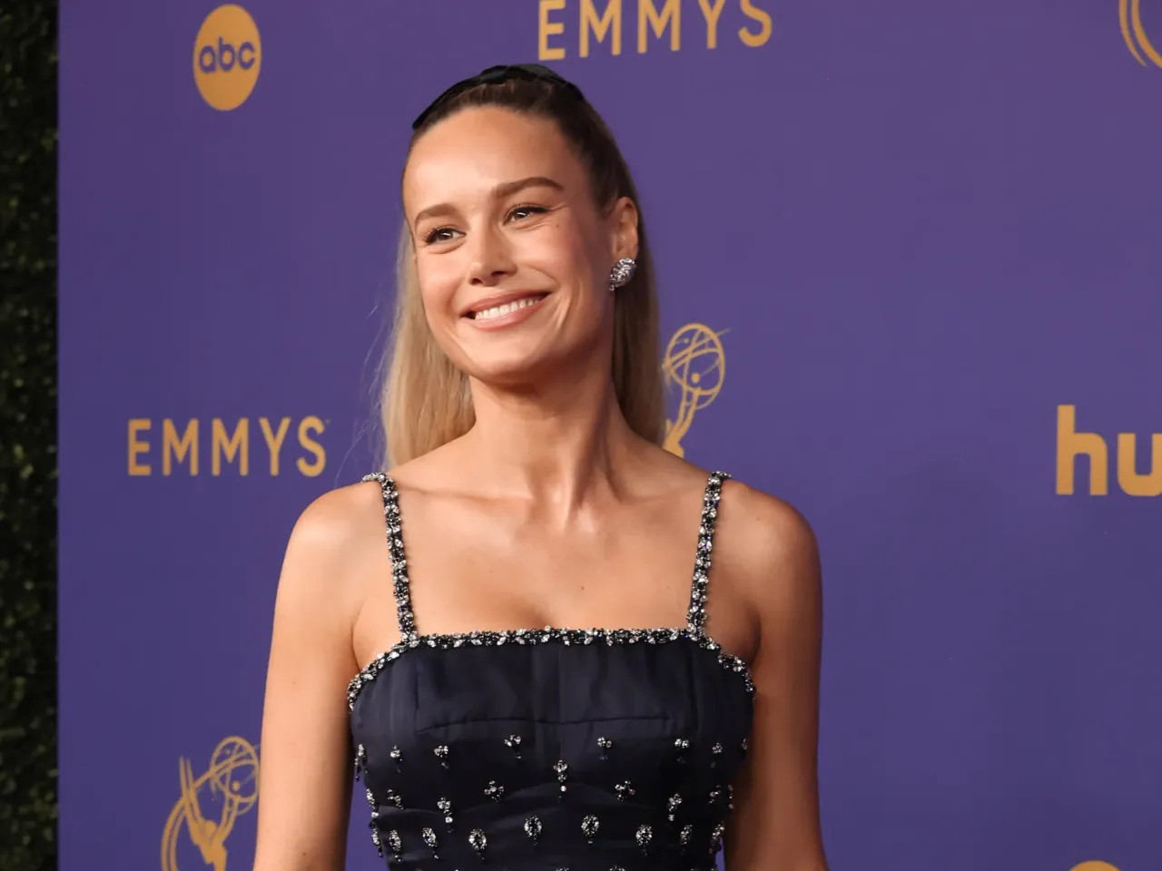 Check out the fashion as stars arrive at the 2024 Emmys red carpet 53 Brie Larson