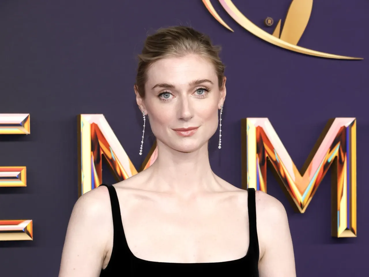 Check out the fashion as stars arrive at the 2024 Emmys red carpet 16 Elizabeth Debicki