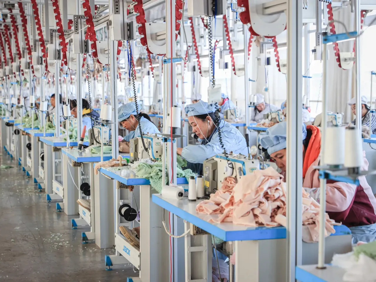 U.S. Ambassador exits China, saying the global rival 'underestimated the U.S.' 1 Workers produce stuffed teddy bears for export at a toy factory in Lianyungang, in eastern China's Jiangsu province, on Nov. 22, 2024.