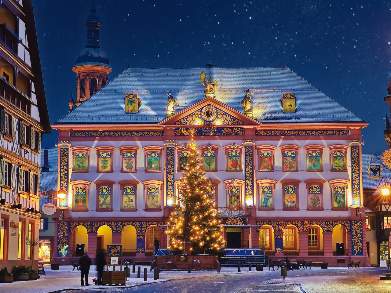 The 'magical' Advent calendar that's as big as a town hall 2 Business owners in Gengenbach, Germany, thought of turning their town hall into a giant Advent calendar more than 20 years ago to attract visitors during winter.