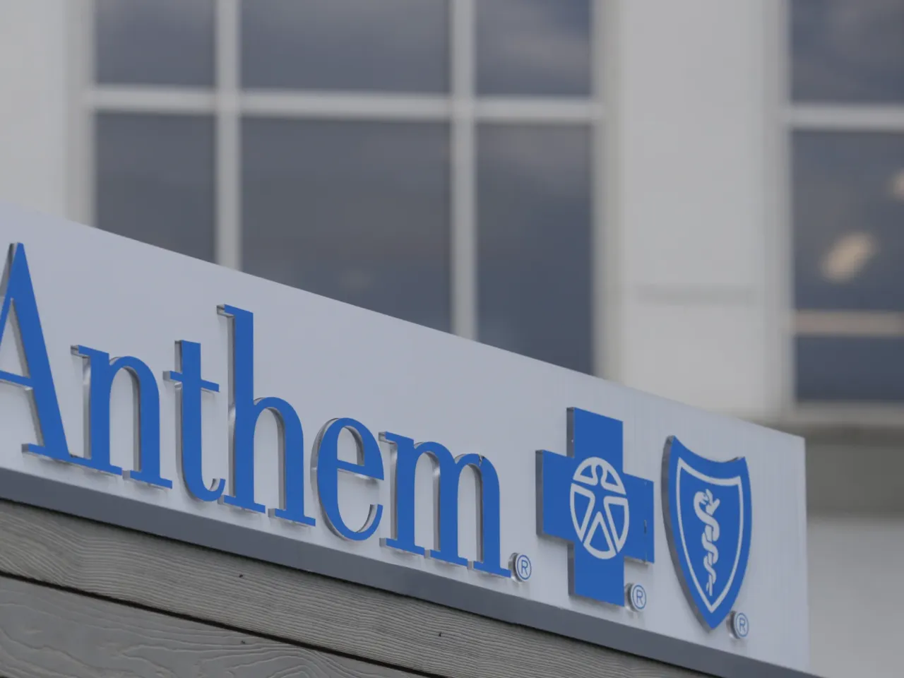 Anthem Blue Cross Blue Shield is under scrutiny for its plans to impose time limits on anesthesia coverage.