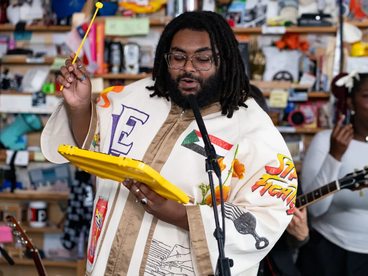 NPR photographers share their favorite Tiny Desk Concert pictures from 2024 14 Elmiene