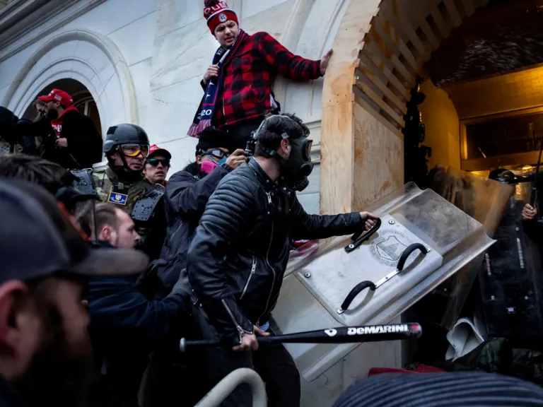 Police sue Trump as Jan. 6 rioters gloat over ‘weaponization’ fund