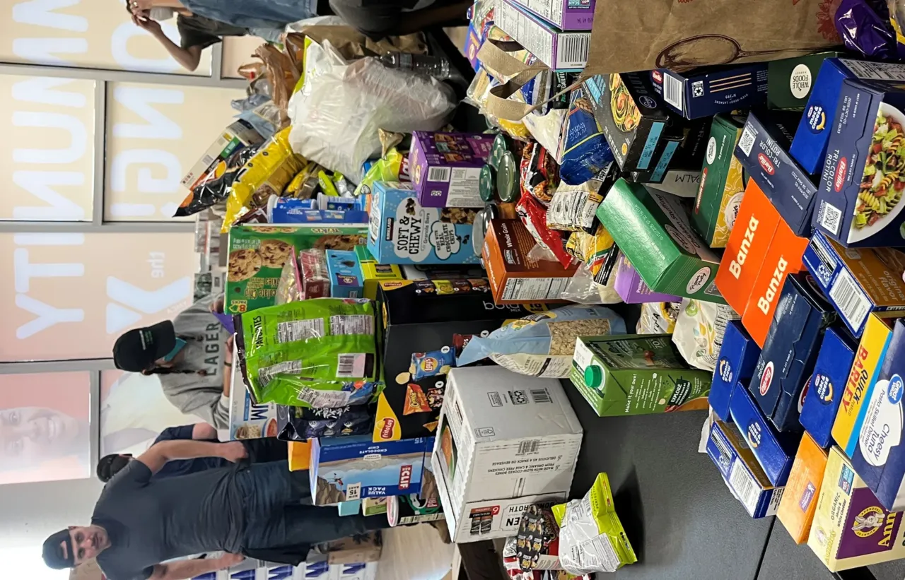An army of community volunteers springs into action as LA fires rage 2 The Anderson Munger Family YMCA is so overflowing with donations of clothing that staff say they're at capacity with adult clothing, and are instead asking for baby clothing and supplies, as well as bedding, linens and personal care items.