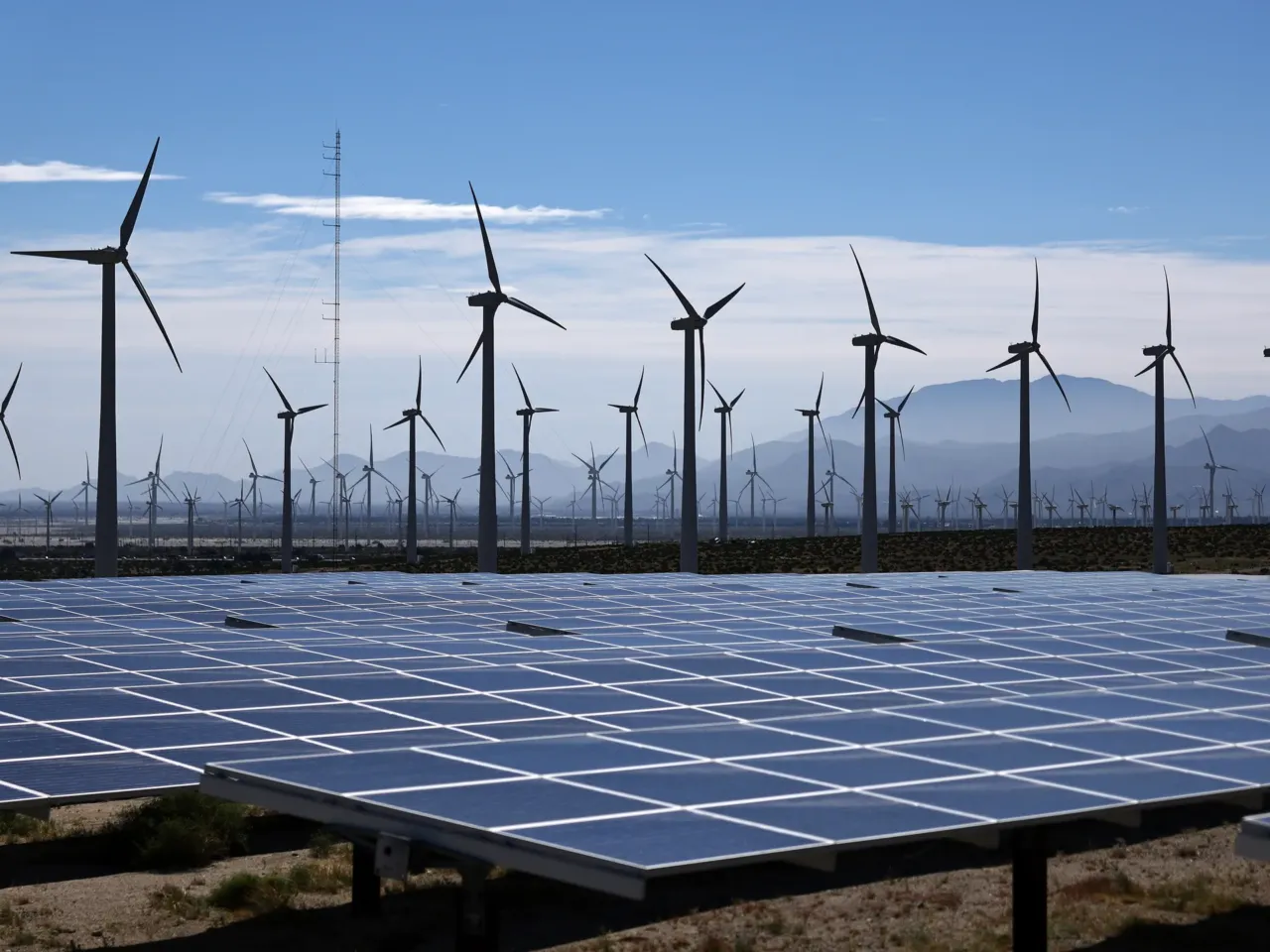 How Trump's pause on wind projects could threaten jobs, climate goals 2 Wind energy advocates say given Trump's call to unleash American energy dominance, targeting wind energy doesn't make sense.