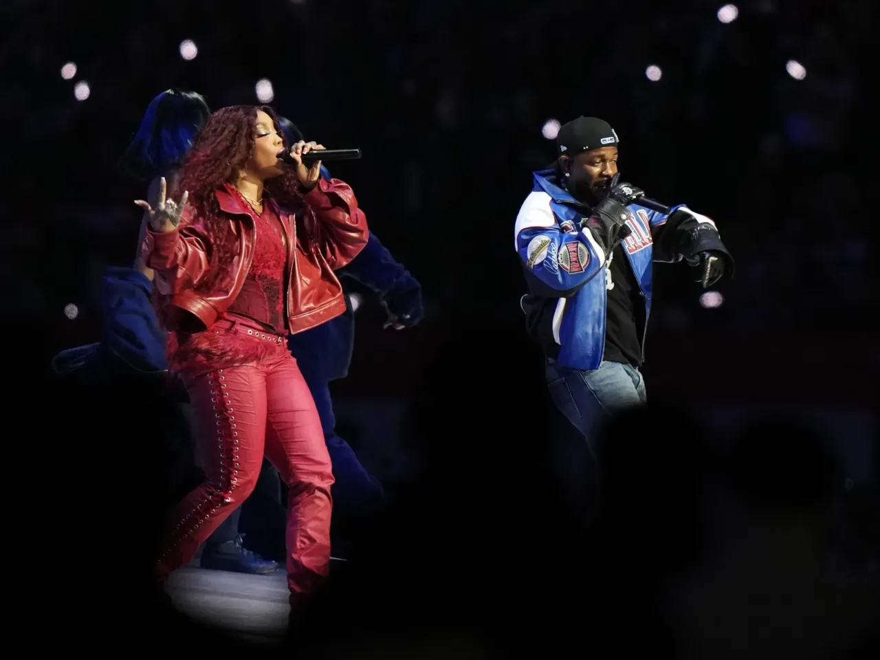 Kendrick Lamar brought West Coast hip hop, Uncle Sam and Serena Williams to the Super Bowl 10 SZA, left, and Kendrick Lamar onstage during Lamar's halftime performance.