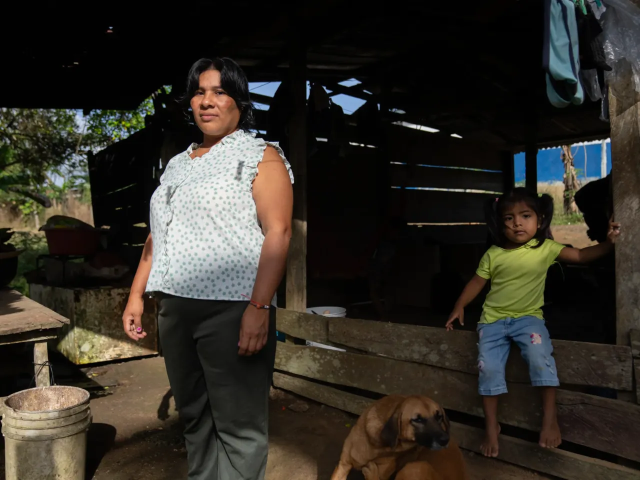 The Panama Canal needs more water. The solution is a dam that could displace thousands 7 Alejandrina Muñoz (left) and her 3-year-old daughter, Cleidis, at their home in Limón de Chagres, Panama. Muñoz says she has everything she needs, including electricity and water.