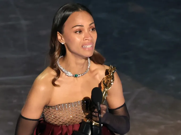 Zoe Saldaña wins Oscar for best supporting actress in ‘Emilia Pérez’