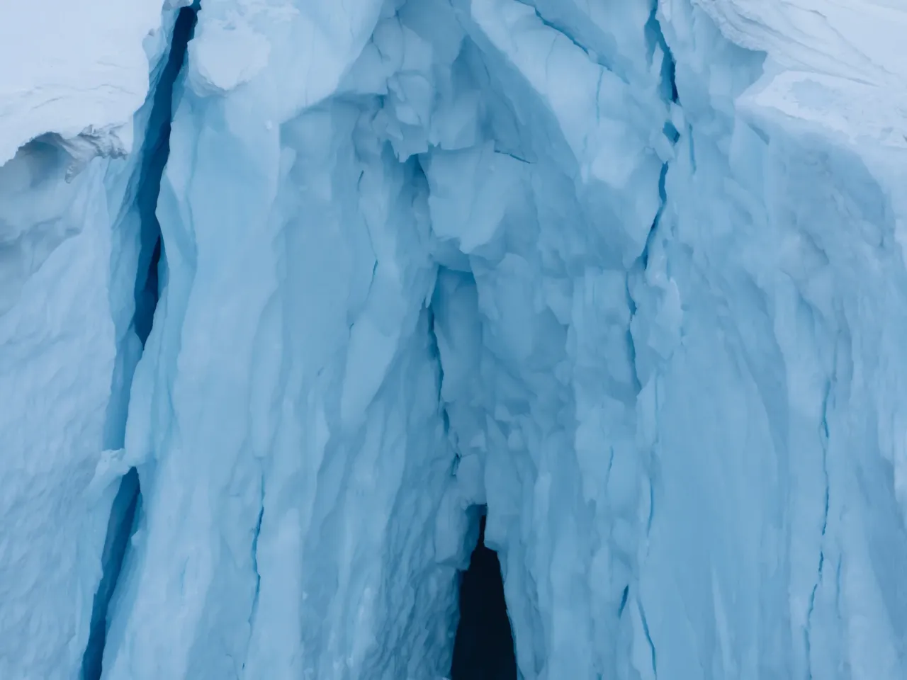 As Greenland prepares for tourism increase, a moment of stillness among the icebergs 8 149934 iceberg 58