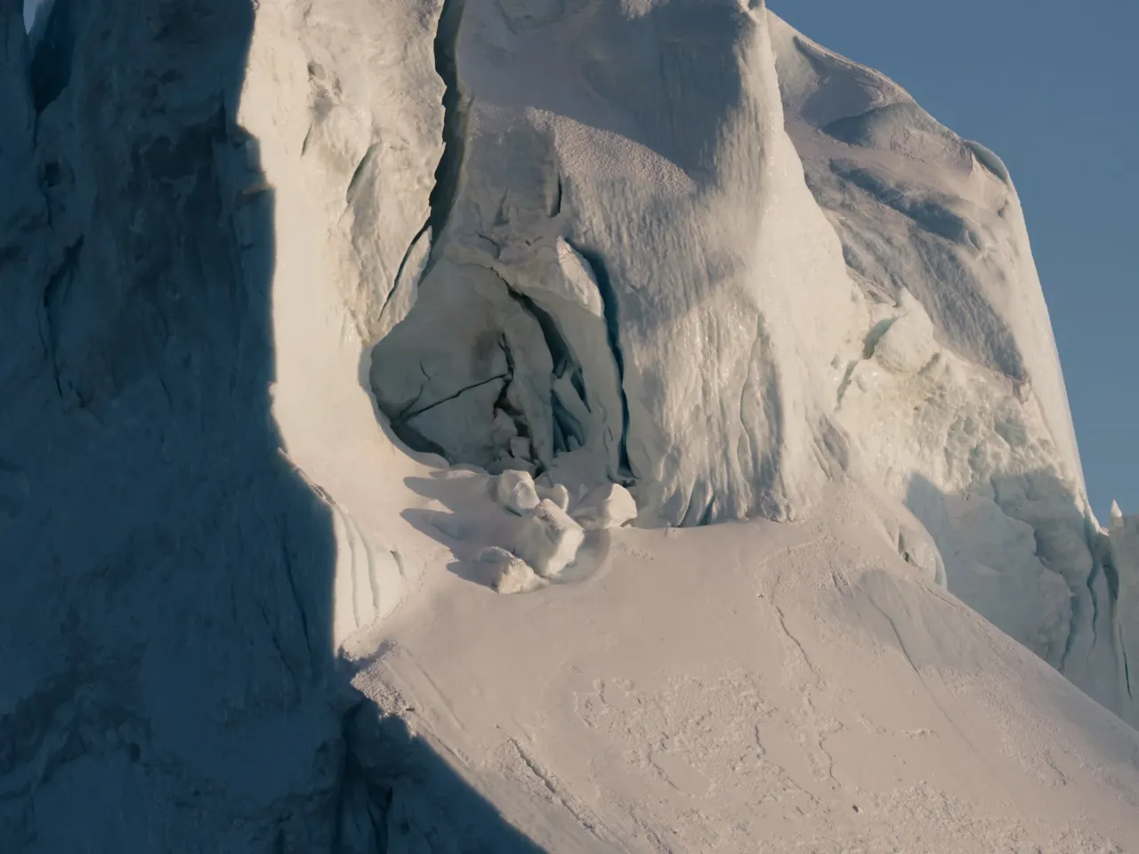 As Greenland prepares for tourism increase, a moment of stillness among the icebergs 10 149936 iceberg 105