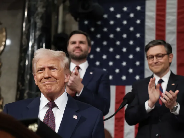 From cheers to protests, here’s a look inside the chamber during Trump’s speech