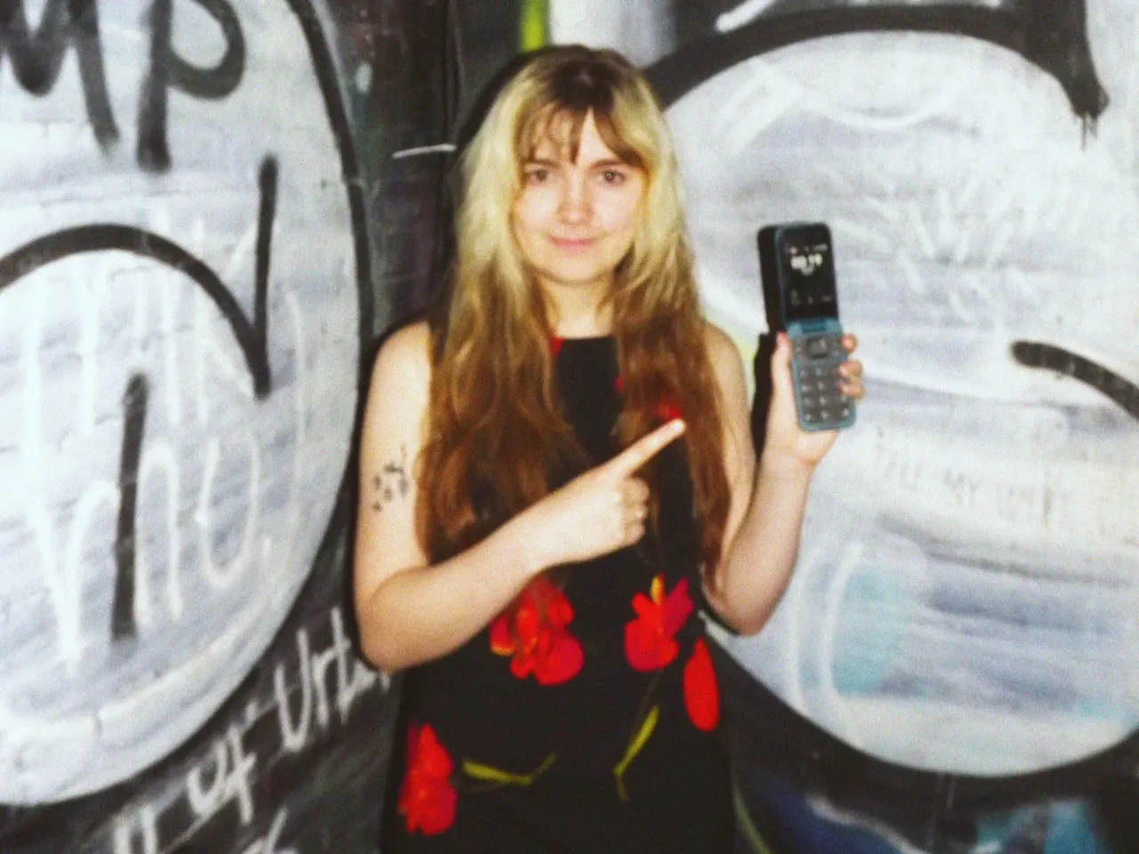 August Lamm two years into her dumbphone journey in New York, July 2024.