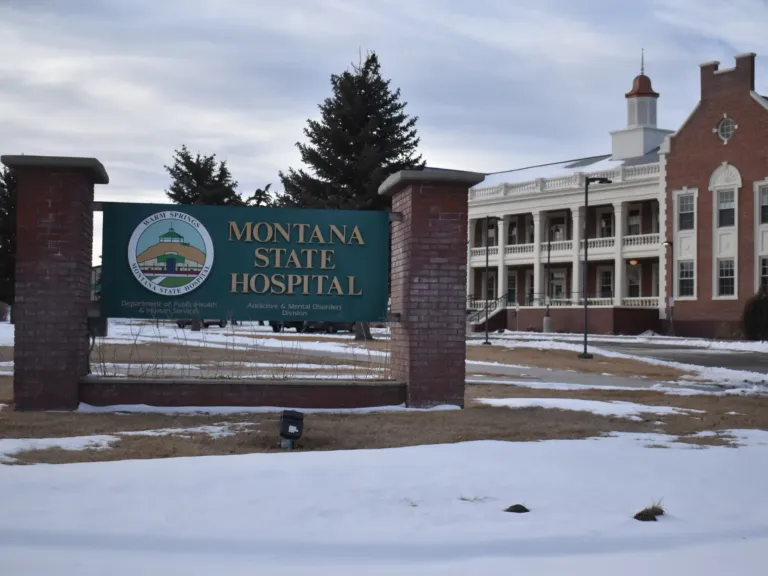 How psychiatric patients get caught in a cycle of homelessness and spotty care
