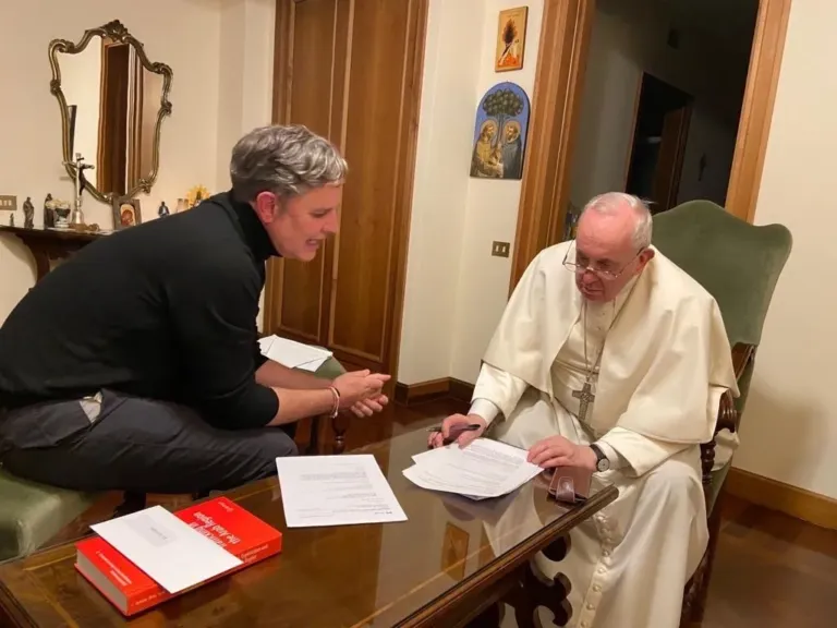 “I’m gonna miss him”: Pope Francis remembered by a close friend and survivor of abuse