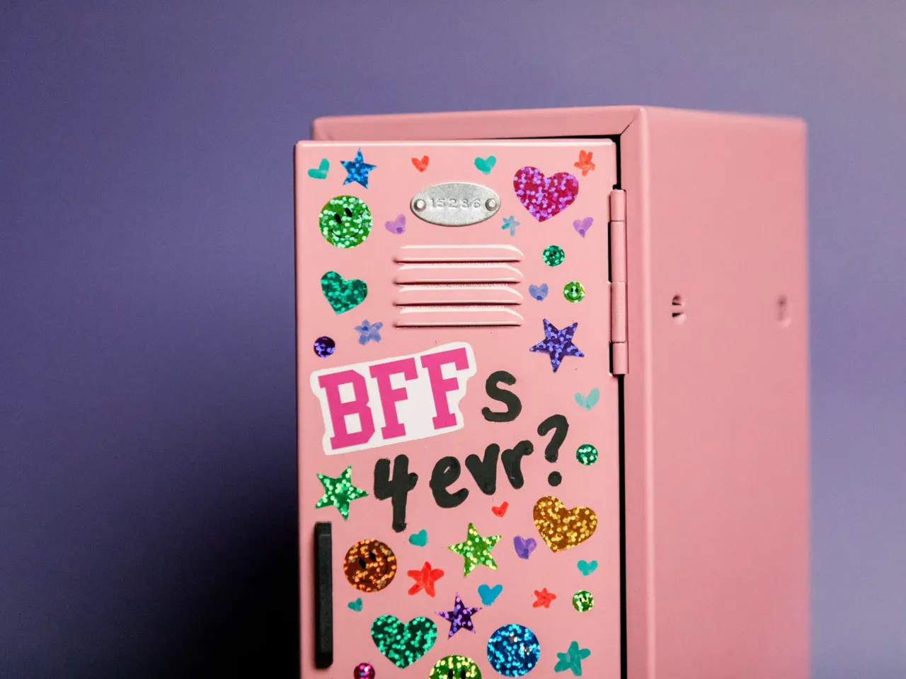 The secret to staying BFFs? Don’t keep score