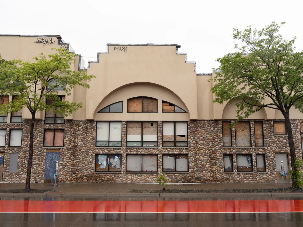 Minneapolis' former police chief reflects on 2020 protests and George Floyd's murder 3 Broken windows are still on display in a Lake Street building damaged during the 2020 George Floyd protests.