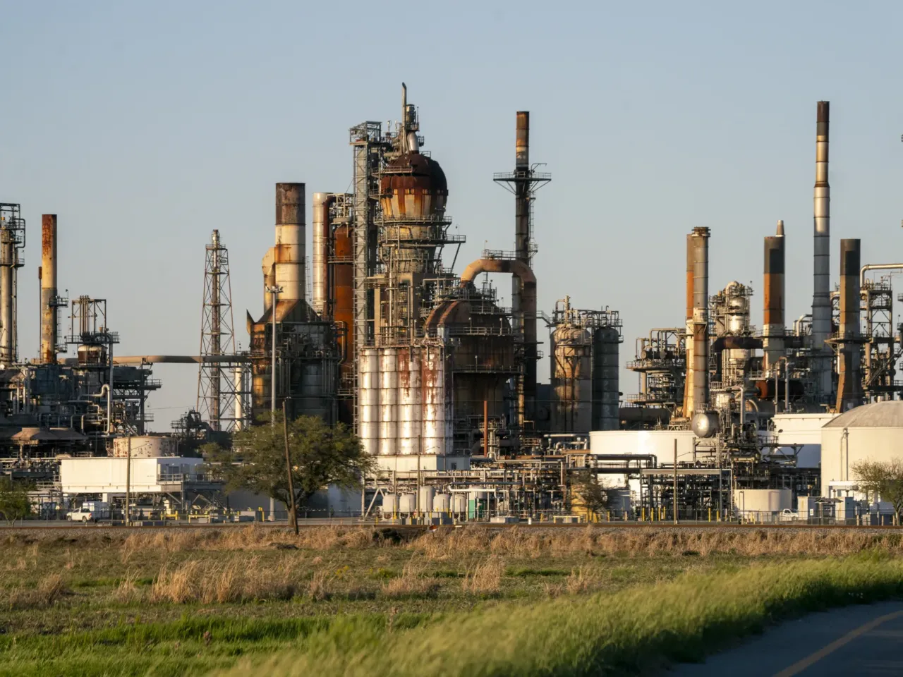 Over-polluted communities vow to fight despite EPA's rollback on environmental justice 5 Many people living in St. John and St. James, Louisiana, feel like the federal government has chosen to ignore environmental harms affecting their communities. People living in St. John and St. James have some of the highest cancer rates in the nation.