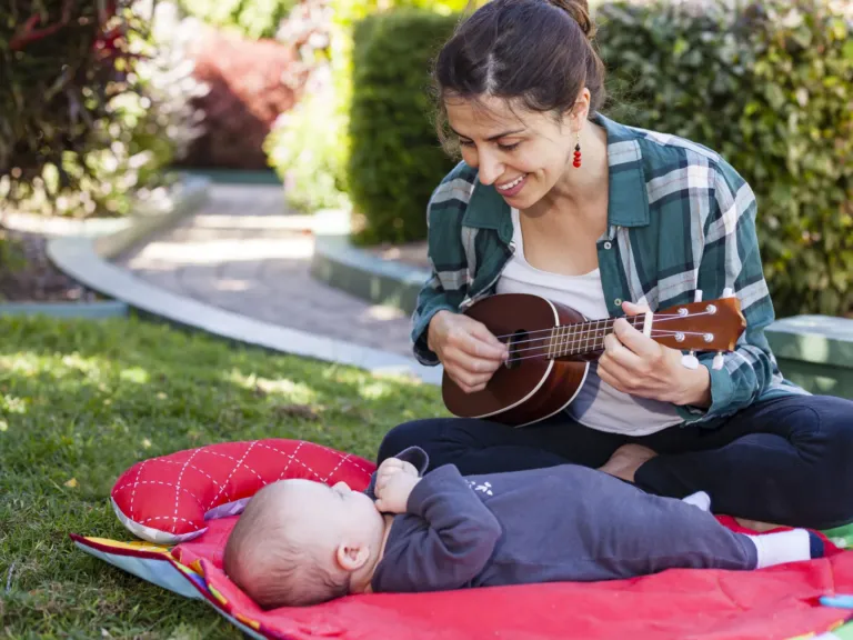 Do you sing to your baby? NPR wants to know what songs you sing