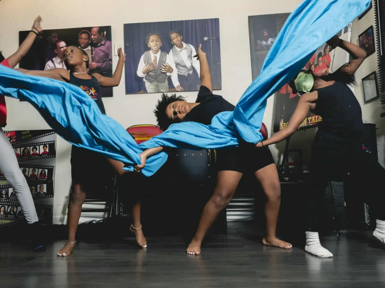 New Orleans remembers Katrina through theater and hip-hop 3 A scene from 504 NOLA interprets the breach of the levees through movement and dance, capturing themes of survival, memory, and rebirth. The play reflects on the resilience of New Orleans in the face of disaster.