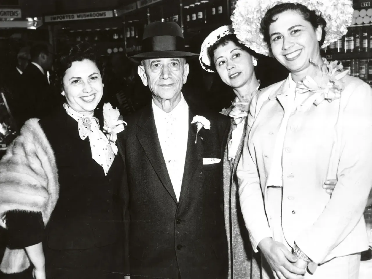 Russ & Daughters in NYC celebrates '100 years of appetizing' and family 2 Hattie, Joel, Ida and Anne, circa 1955