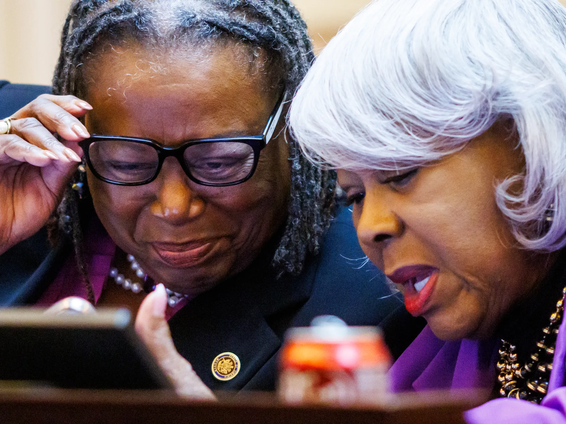 General Assembly starts hashing out redistricting amendment for 2026 6 Sen. Louise Lucas, D-Portsmouth, shows a tweet to Sen. Mamie Locke, D-Hampton, left, during a special session of the Virginia General Assembly on Monday, October 27, 2025 at The Virginia State Capitol in Richmond, Virginia.