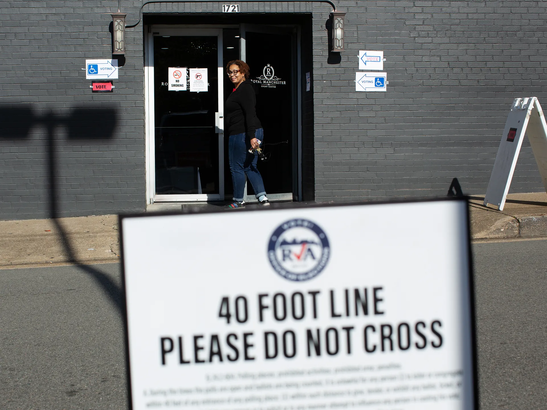 Photo essay: Amid historic election, Virginians long for change 20 Voter Shannon Paul enters the United Nations Church polling station in Richmond, Virginia, on Nov. 4, 2025.