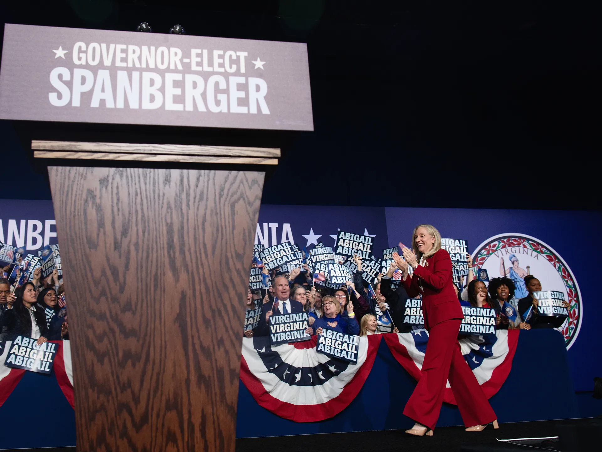 Photo essay: Amid historic election, Virginians long for change 26 Governor-elect Abigail Spanberger takes the stage after winning the Virginia governor's race against Republican Lt. Gov. Winsome Earle-Sears