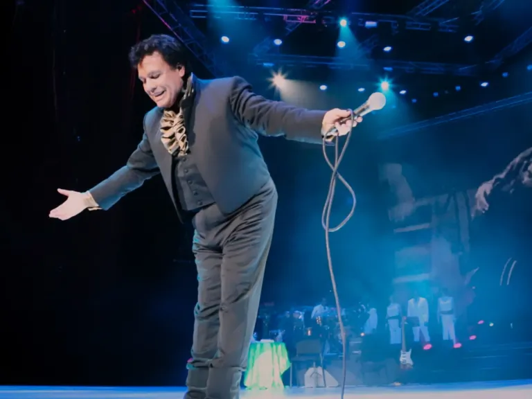 Netflix docuseries explores the private and stage lives of Mexican icon Juan Gabriel