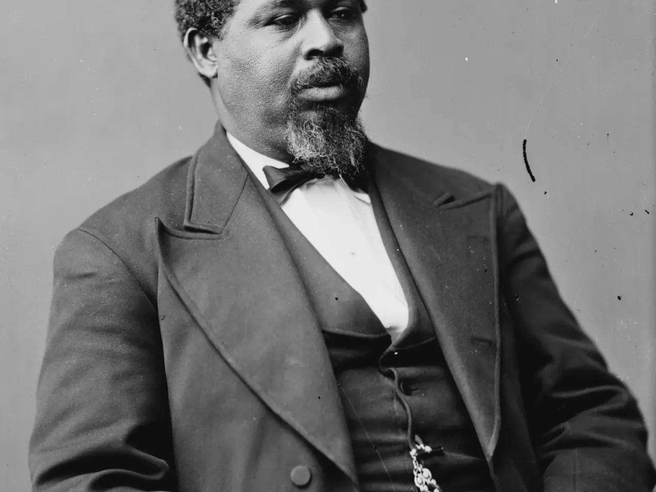 In a new book, Rep. Jim Clyburn highlights the Black politicians who paved the way for him 1 Robert Smalls circa 1870–80.