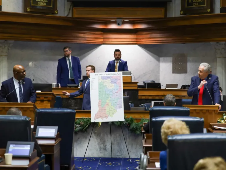 In a setback for Trump, Indiana lawmakers defeat redistricting plan
