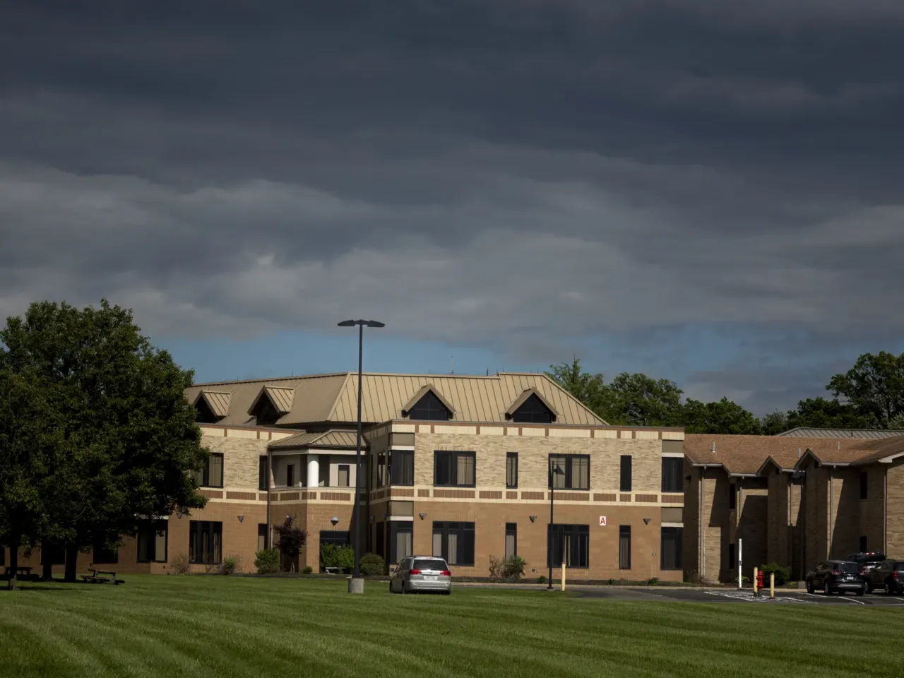 How systemic failures turn state mental hospitals into prisons 2 Heartland Behavioral Healthcare in Massillon, Ohio, is one of the state's psychiatric hospitals.