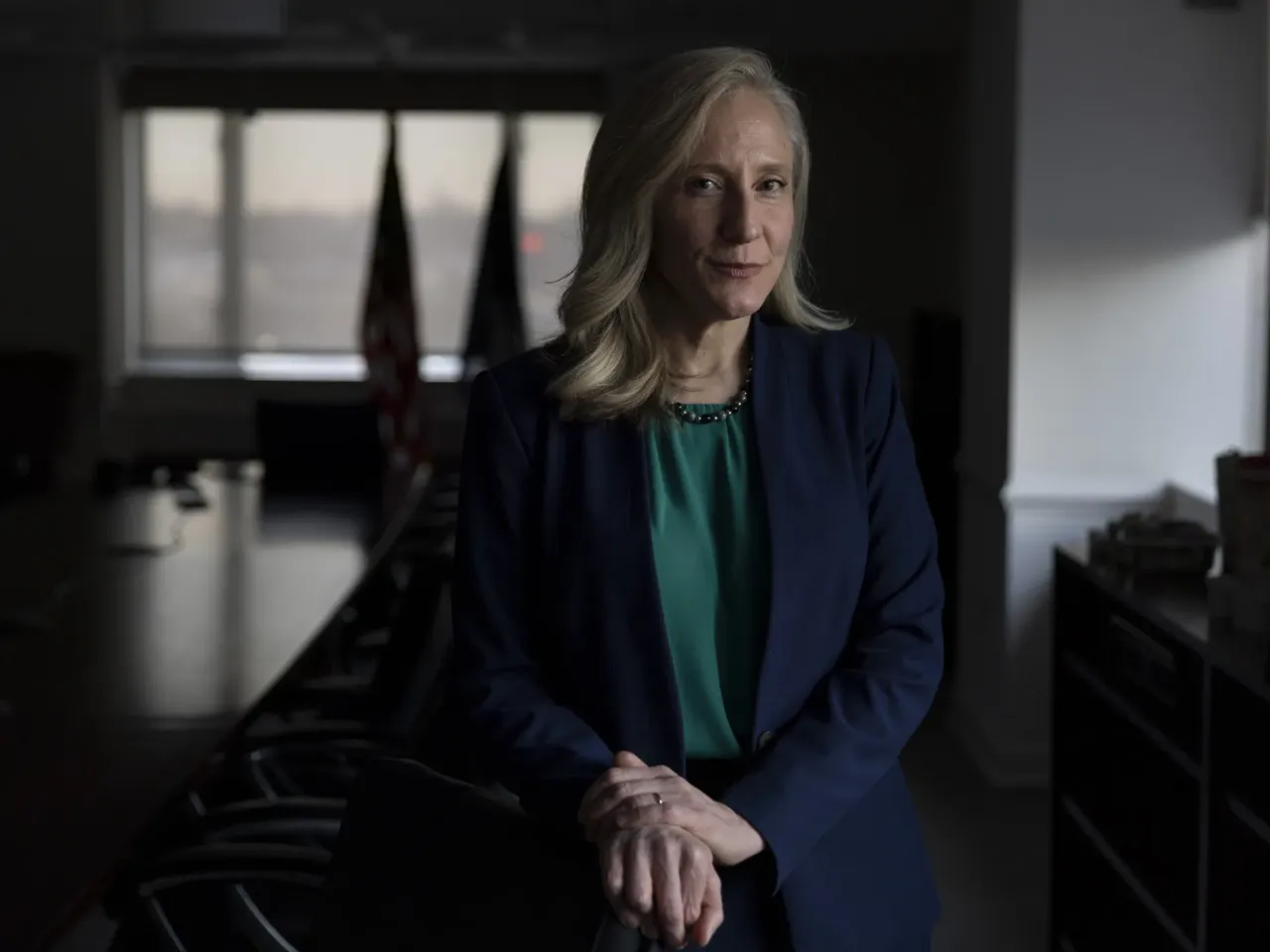 Gov.-elect Abigail Spanberger poses for a portrait during an interview in Richmond, Va., on Tuesday, Jan 13, 2026. Spanberger will break decades of tradition during her inauguration on Saturday by not wearing a morning suit worn by male governors before her.