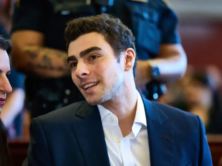 Judge rules Luigi Mangione should not face death penalty
