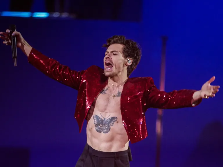 Harry Styles discos, occasionally, into the recent past