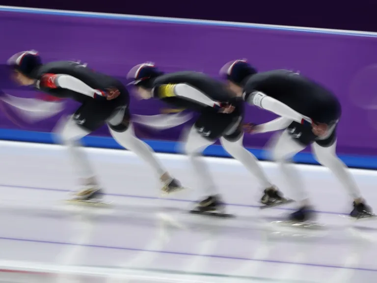 U.S. Olympic speed skaters adapt NASCAR ‘bump drafting,’ revolutionizing team event