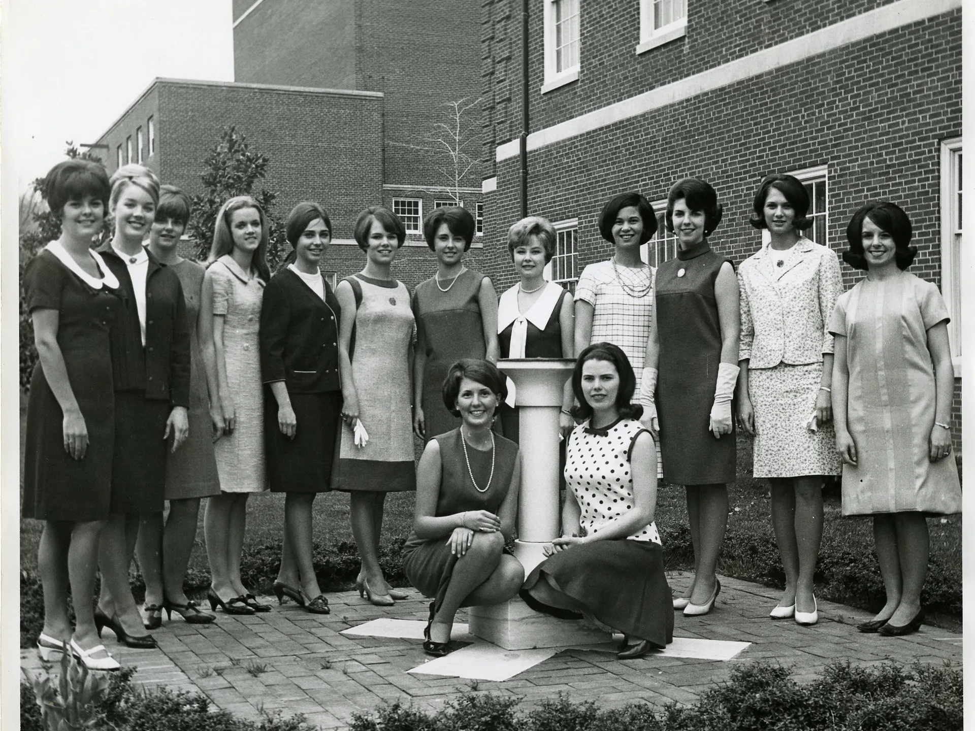 At Longwood, a journey toward racial reckoning 5 Longwood College students circa 1960.