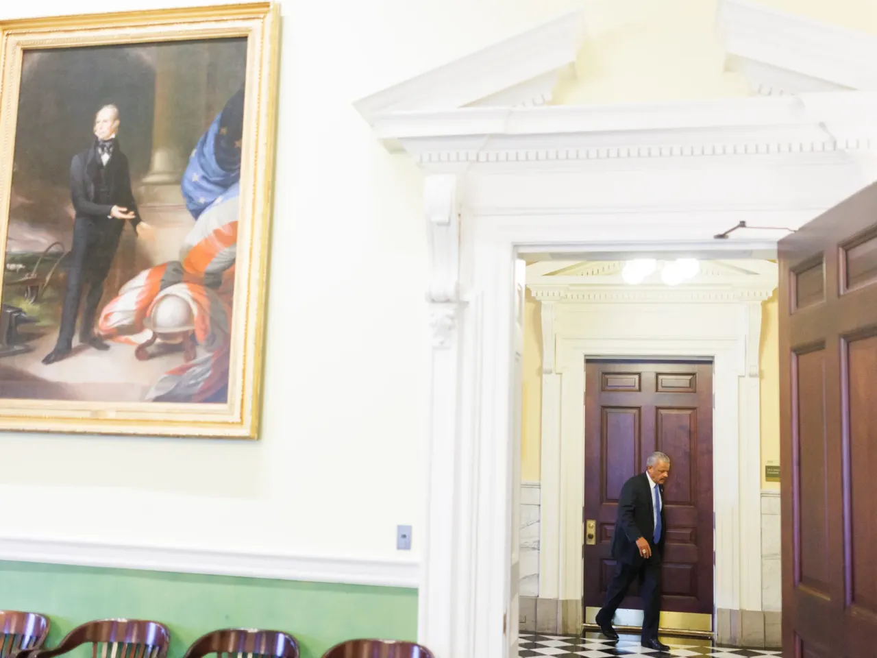 General Assembly gavels out 2026 session without budget agreement 2 Del. Luke Torian, D–Prince William, leaves the Old Senate Chambers as the House of Delegates and state Senate negotiate the budget on Thursday, March 12, 2026 at the Virginia State Capitol in Richmond.