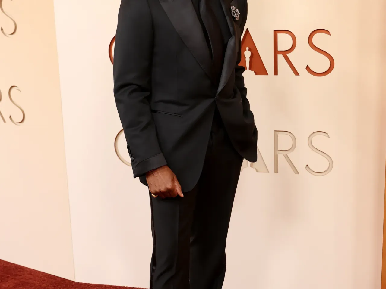 See the Oscars red carpet looks 15 Raphael Saadiq