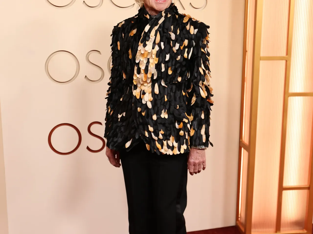See the Oscars red carpet looks 2 Amy Madigan