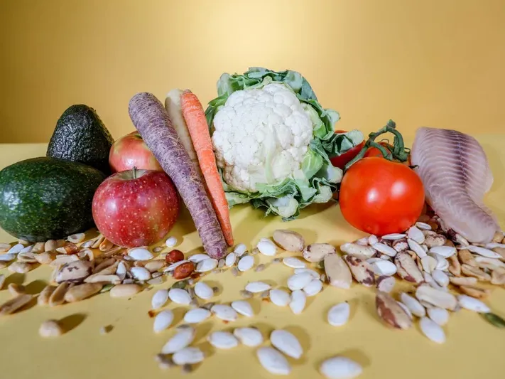 Kick your tiredness with these 7 natural energy boosters 1 Keep your gut happy with a diversified diet, says Dr. Amy Shah. Choose nutrient-dense, high-fiber foods like avocados, seeds, nuts and cruciferous vegetables like cauliflower, and lean cuts of meat like fish.