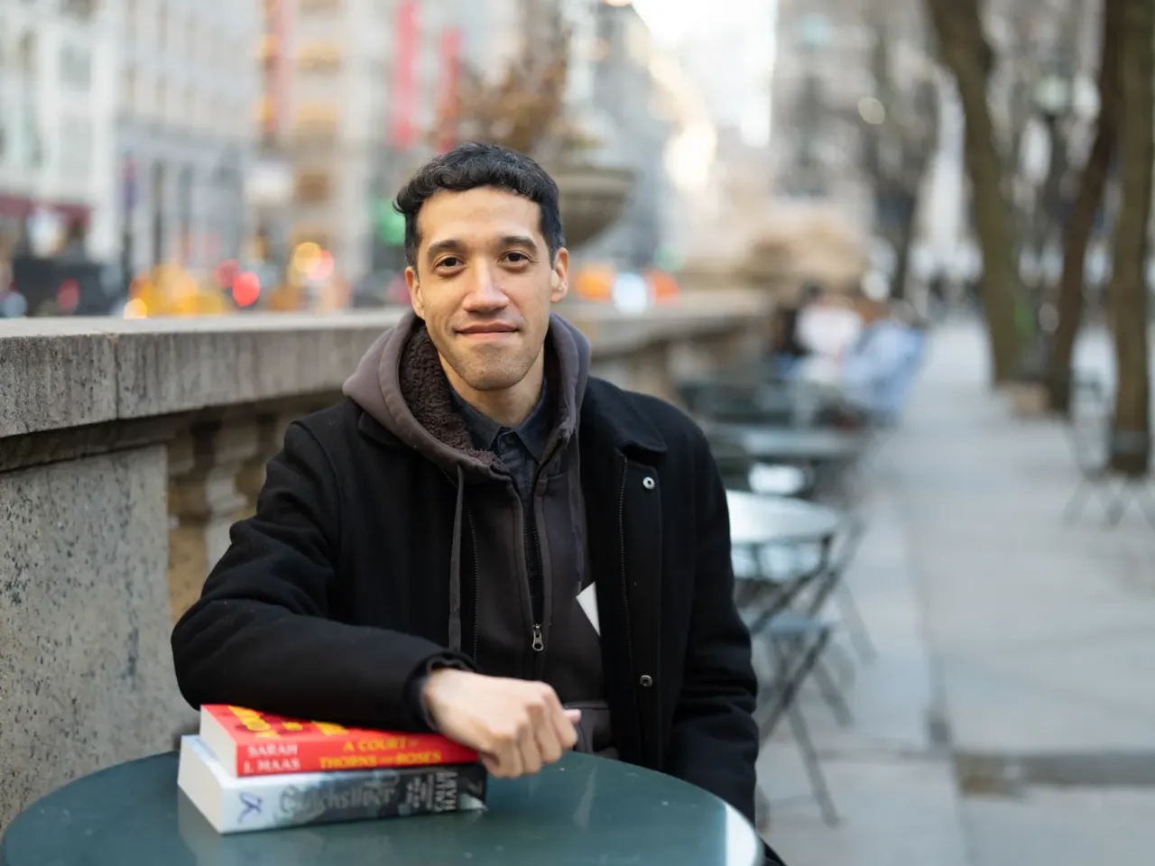 He's the voice of romantasy audiobooks' biggest heartthrobs. He's never been busier 1 Palmini, 44, recorded more than 50 books last year. This year, that workload will likely double.