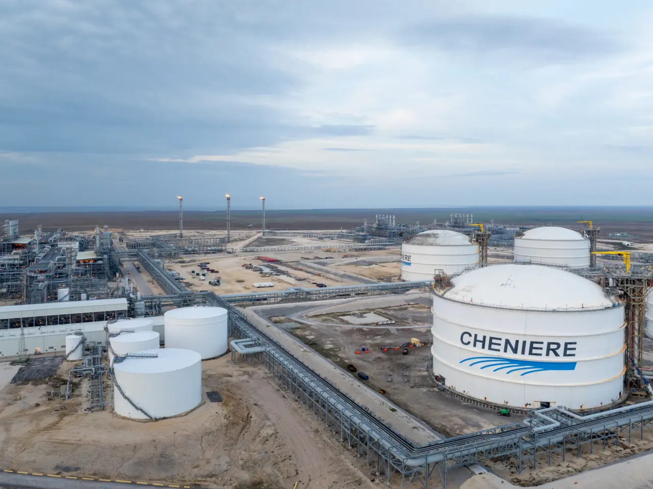 The Iran war created a global natural gas shortage — a windfall for U.S. companies 2 Cheniere Energy one of a number of U.S. LNG companies working to expand operations. The U.S. LNG supply is forecast to grow by about 84% over the next five years, according to figures from S&P Global Energy.