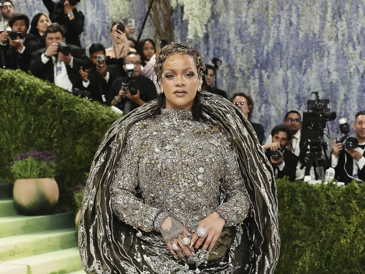Rihanna attends the 2026 Met Gala.