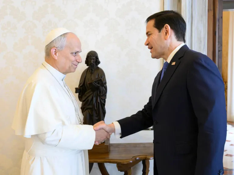 Rubio visits Vatican amid escalating tensions between Trump and Pope Leo