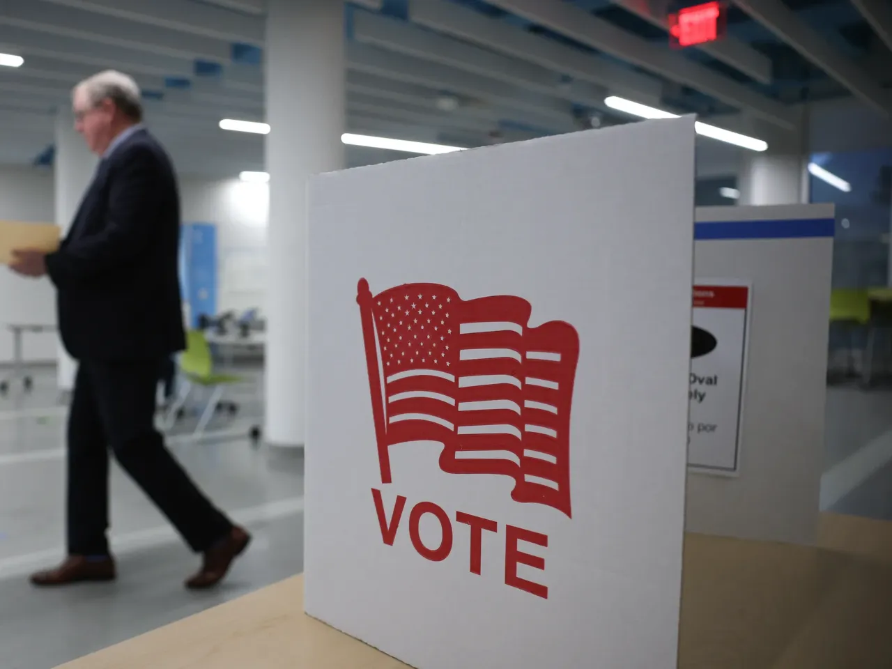 Voters cast their ballots on April 21 in Arlington, Va. The Virginia Supreme Court has nullified the April referendum on redistricting.